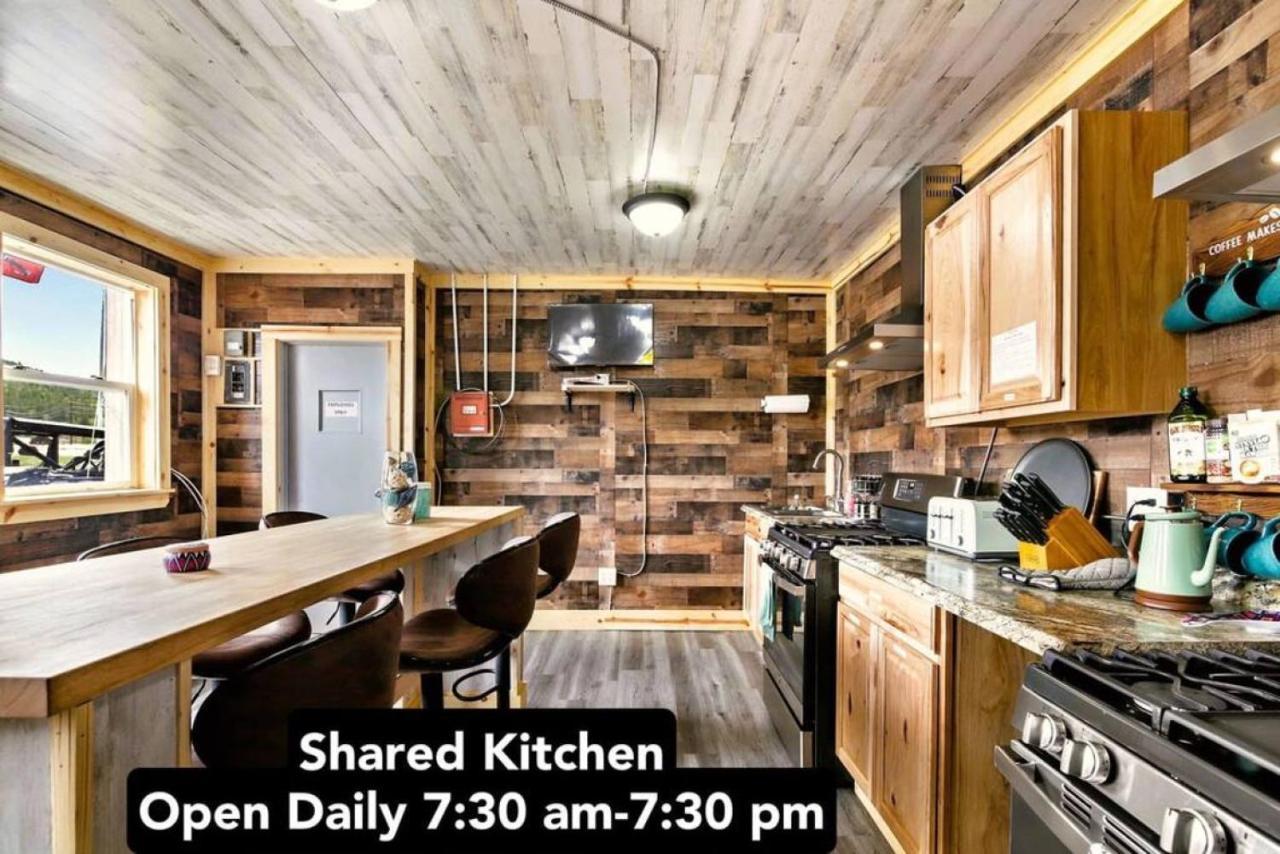 1 Spacious Private Dog Friendly *